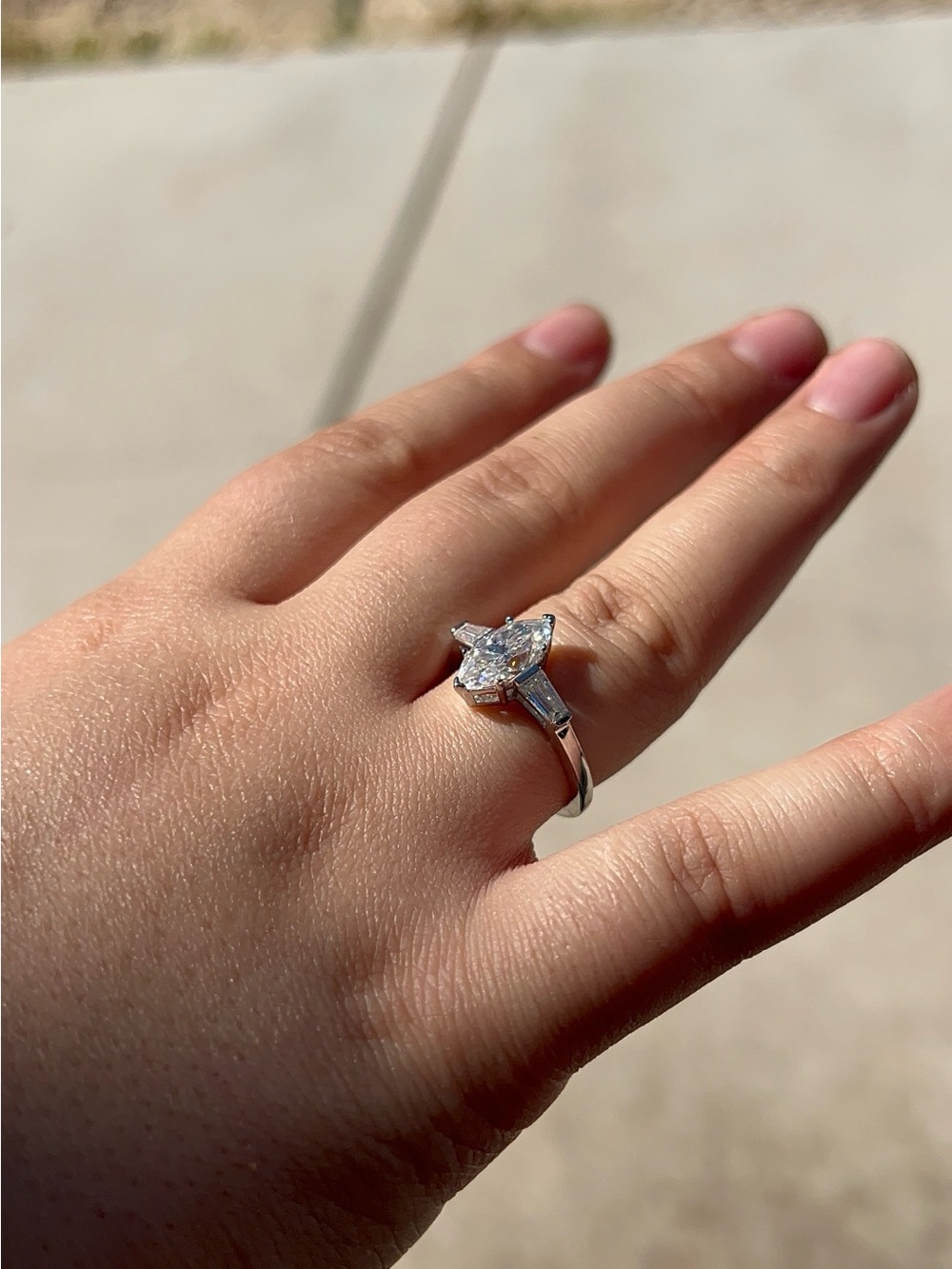 Elegant Marquise-Cut Crystal Ring in Silver Size 8